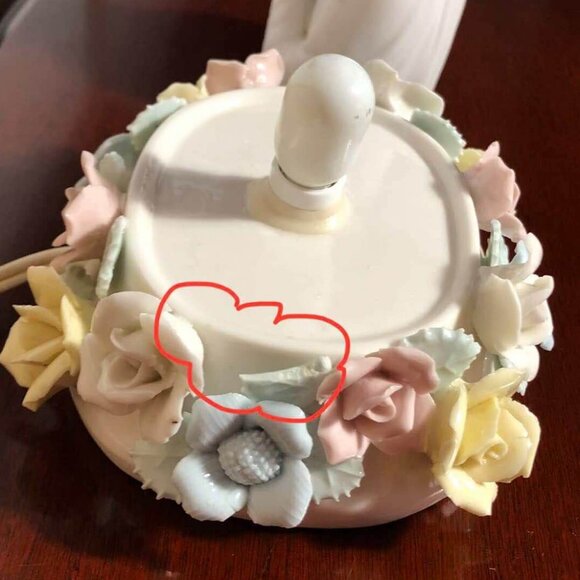 Mother Mary bisque night light - Picture 9 of 10